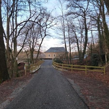 Le Moulin De Bretigneul Bed and Breakfast Saint-Aubin-des-Landes Buitenkant foto